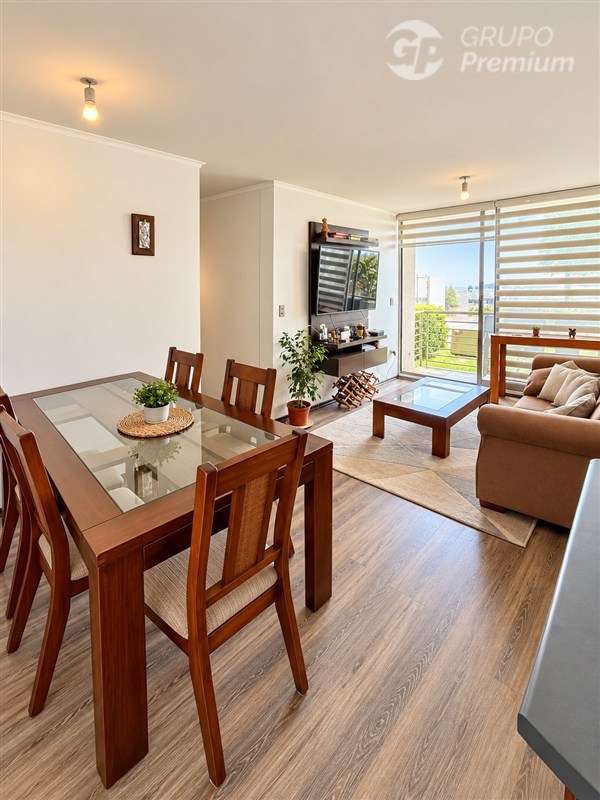 Departamento en Montemar: 3D/2B luminoso, piscina y quincho