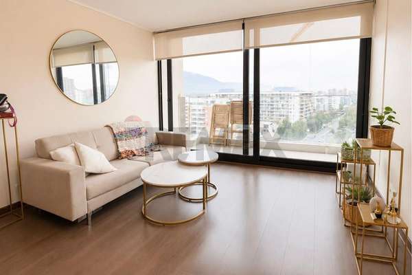 Se vende dpto casi nuevo en las condes