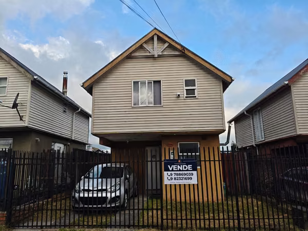 Casa en venta en Altos de Tenglo, Puerto Montt – 3D/2B
