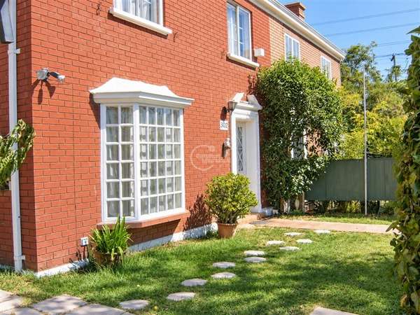 Casa en arriendo en Las Condes