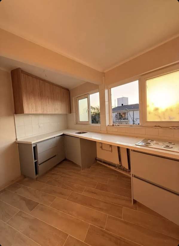 DEPARTAMENTO COMPLETAMENTE REMODELADO FRENTE A METRO BILBAO