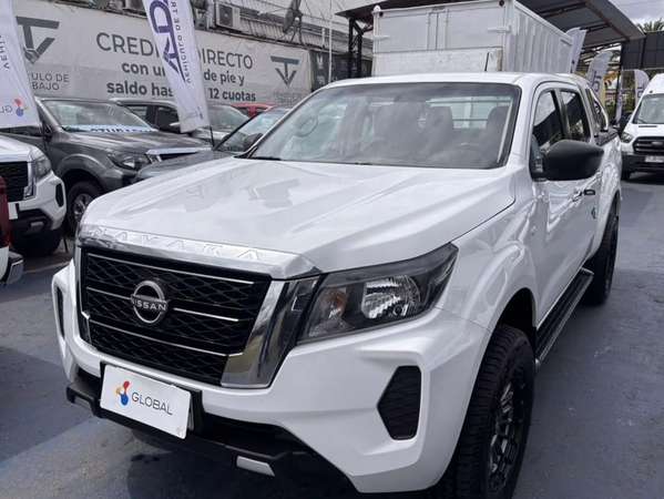 Nissan NAVARA 2023