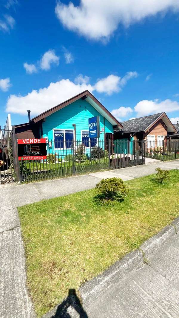HERMOSA CASA CON LA MEJOR UBICACION PARA VIVIR O NEGOCIO