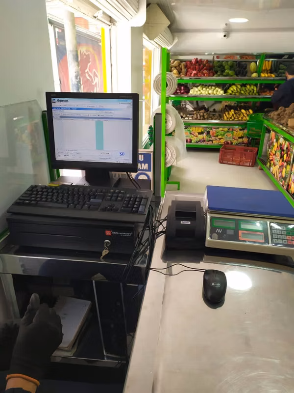 Post point-of-sale system for fruit butcher's supermarket CARNICERIA SUPERMERCADO