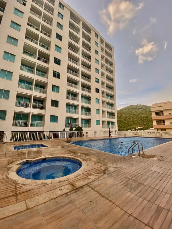 ALQUILER APARTAMENTO SANTA MARTA RODADERO POR DIAS )