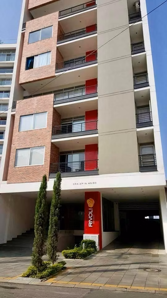 SALE APARTMENT IMPROVEMENTS PUBLIC. BUILDING RIVOLI 27