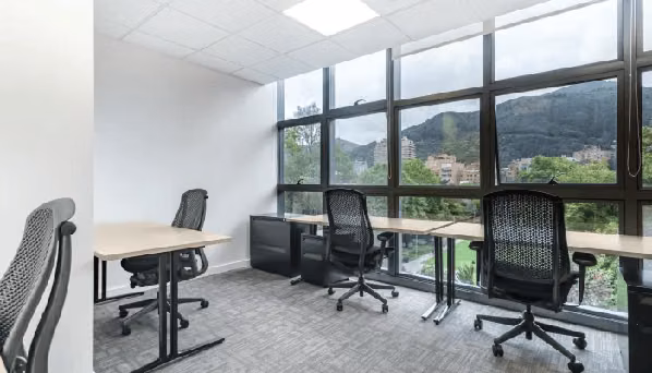 Espacio de oficina en renta para 5 personas en BOGOTA, Parque 93