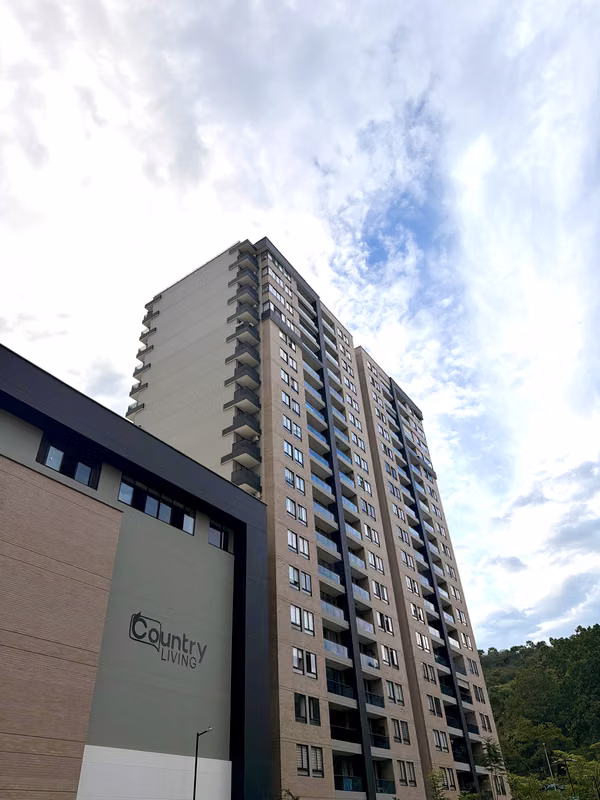 SALE CROSS-SECTIONAL APARTMENT THE FOREST