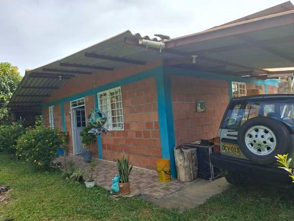VENDO FINCA BIEN UBICADA