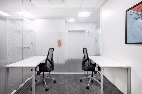 Rental offices beautifully designed for 2 people in Medellin, Celestial House