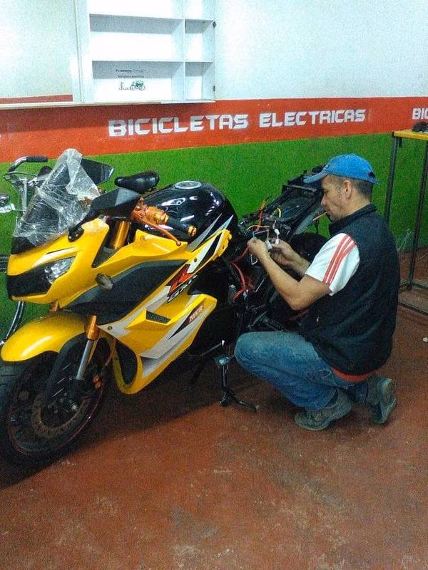 MANTENIMIENTO DE MOTOS ELECTRICAS