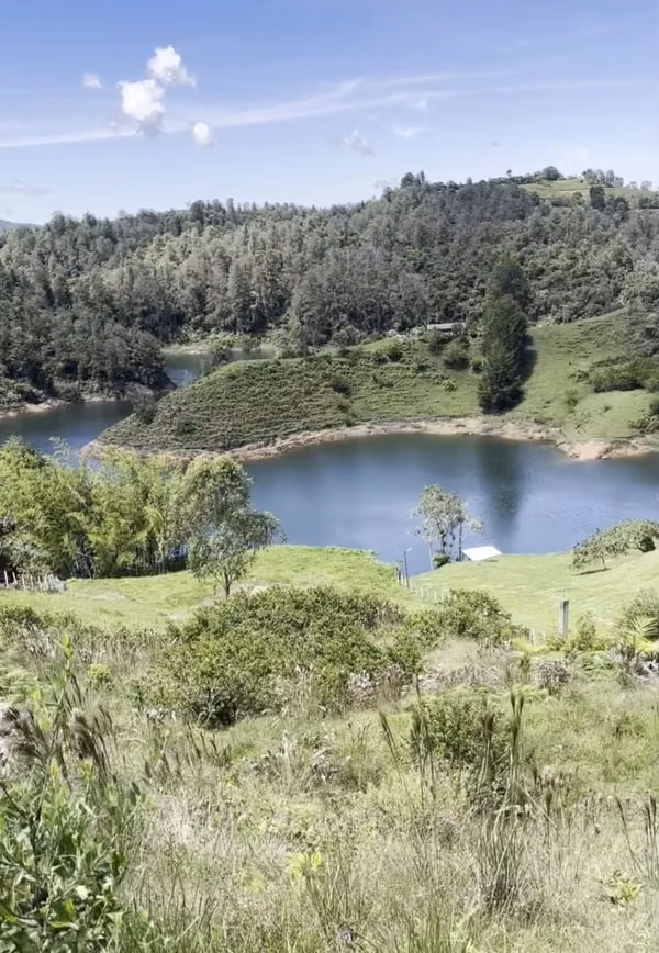 Private Lake Retreat Lot in El Marial - Guatapé Reservoir, Colombia