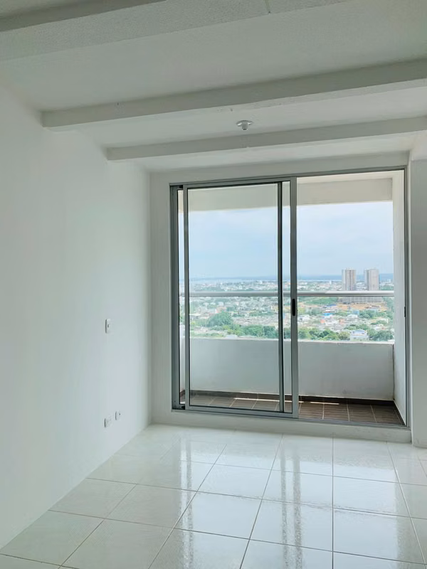 Sale of Apartment in Cartagena - Newport Residential Set!