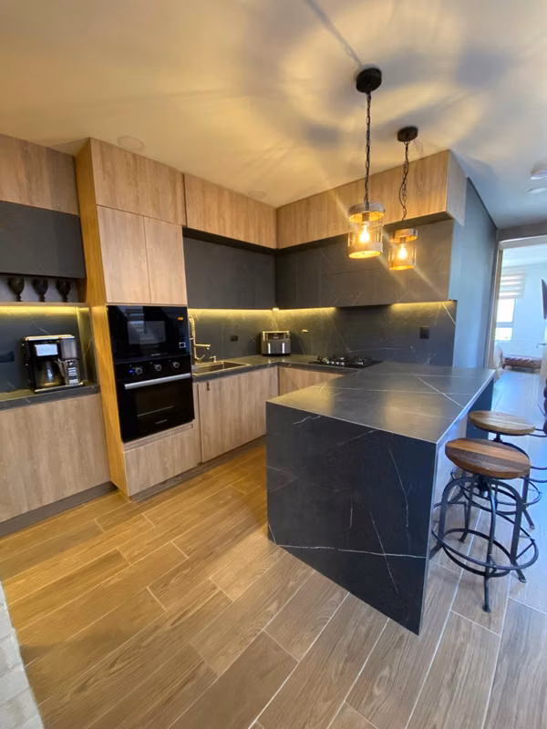 HOUSE ESTATE FOR SALE IN CLOSED UNIT