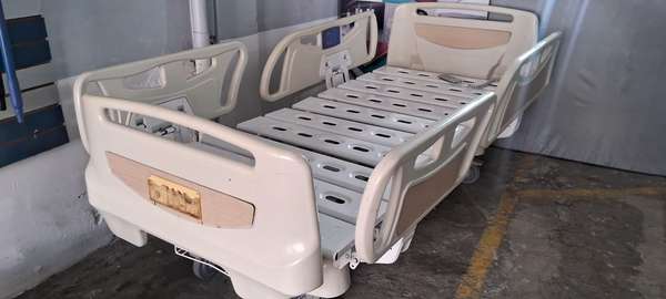 Cama Electrica de 5 Movimientos cuidado en casa Mantenimiento Repuestos Reparación camas eléctricas