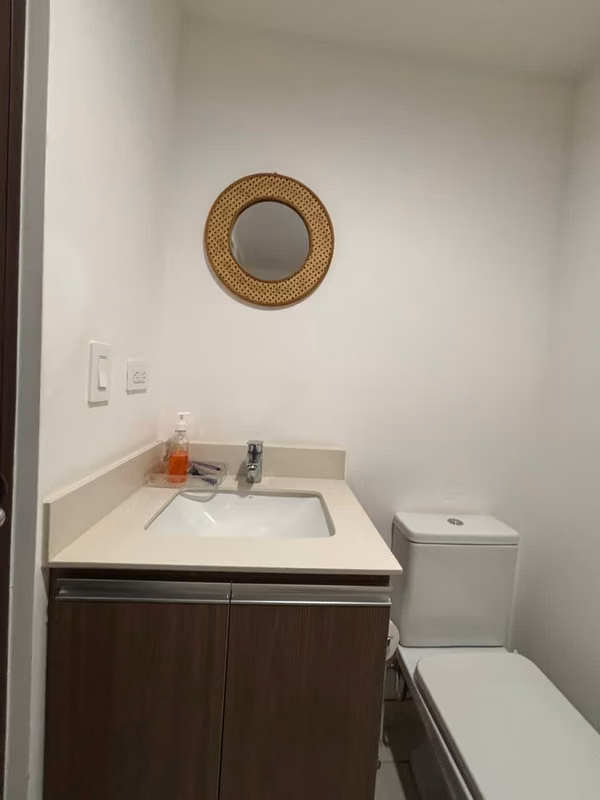 Mudanza inmediata hermoso apartamento Ü nunciatura, con muebles