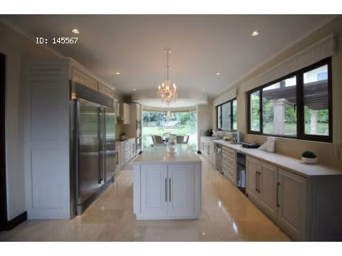 CONDOMINIO EN VENTA EN SANTA ANA