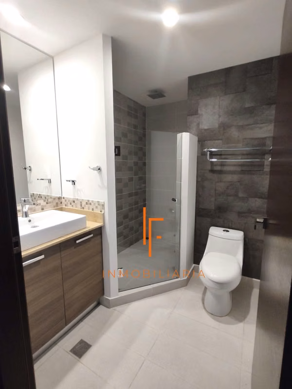 Moderno y Amplio Apartamento, Curridabat