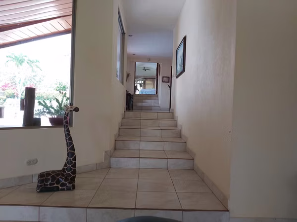 VENTA DE CASA EN SAN MATEO ALAJUELA CON PISCINA