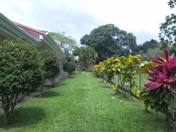 VENTA DE CASA EN SAN MATEO ALAJUELA CON PISCINA
