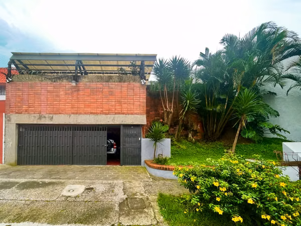 Se vende Casa independiente en Montelimar, Goicoechea (AD).
