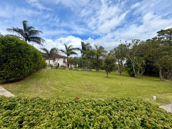 VENDO LOTE DE 361 M2 EN CONDOMINIO EN SAN ISIDRO DE HEREDIA