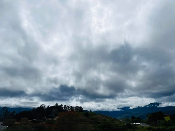 Venta de Lote cerca de la UCR de Paraiso buen tamaño y precio