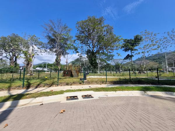Venta de lotes en Jacó, Condominio Casa Praia