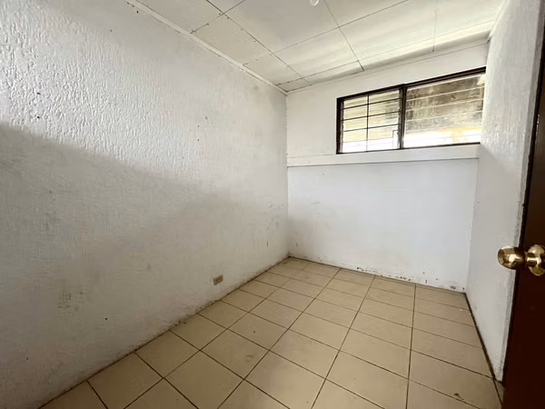 ALQUILER DE CASA INDEPENDIENTE - FRESES - CURRIDABAT