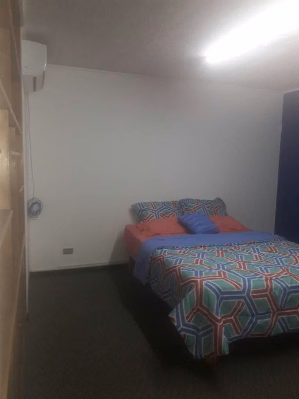 ALQUILER HABITACI8NES SABANA NORTE