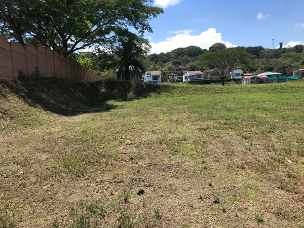 INCREIBLE REBAJO!!!lLote en Cond Valle Verde, Guácima, Alajuela