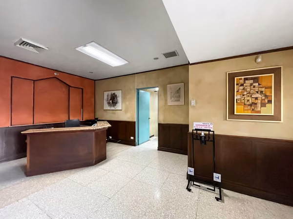 Se vende Casa para oficinas en Barrio González Lahmann, San José (AD).