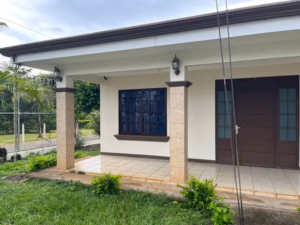 Casa en Venta Orotina