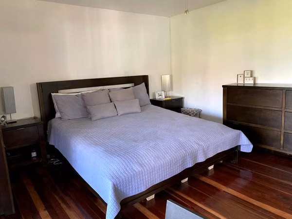 VENTA ESCAZÚ, BELLO HORIZONTE, CASA CON GRAN TERRENO