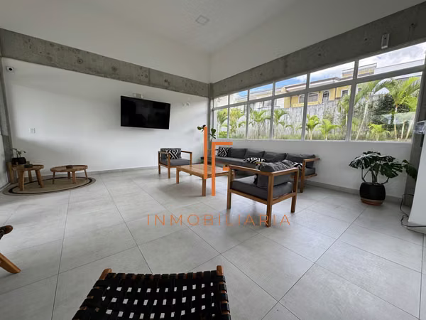 Apartamento de 3 habitaciones en Curridabat