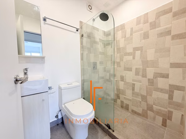 Apartamento de 3 habitaciones en Curridabat