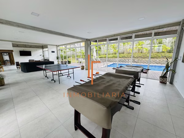 Apartamento de 3 habitaciones en Curridabat