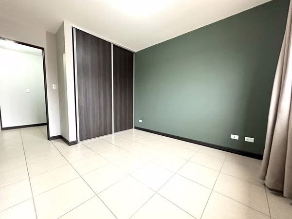 Venta de Casa en Condominio con Amenidades, cerca de Curridabat