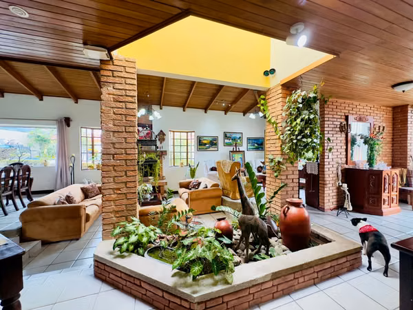 House for Sale in Santo Domingo de Heredia | Large Garden &amp; Private Pool