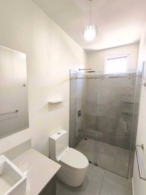 LA ARBOLEDA – BELÉN | Casa Esquinera · Alquiler o Venta · Mudanza Inmediata
