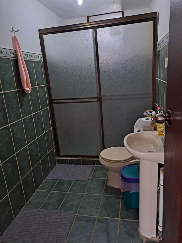 Venta casa Tibás, cerca de circunvalación norte, 3 habitaciones