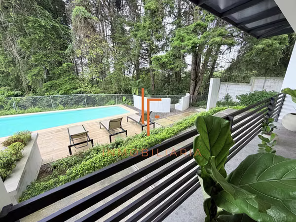 Casa en Condominio con Vista Espectacular y Amenidaes, Tres Ríos
