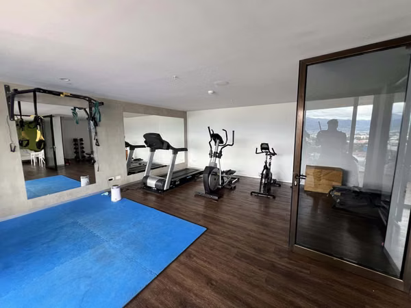 VENTA DE APARTAMENTO EN TORRE NEST - FRESES -CURRIDABAT