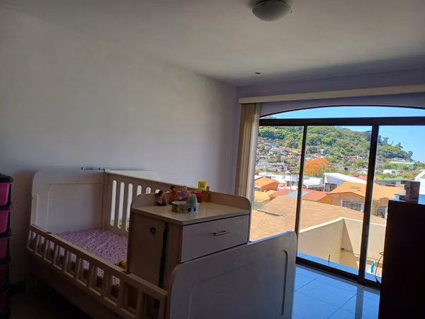Venta de casa en Vistas de Ayarco Curridabat