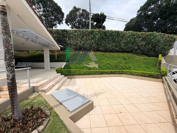Alquiler de casa en Belén   - de Heredia - lugar con excelente ubicación