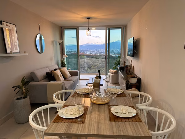 ALQUILER DE APARTAMENTO AMUEBLADO - SAN PABLO DE HEREDIA