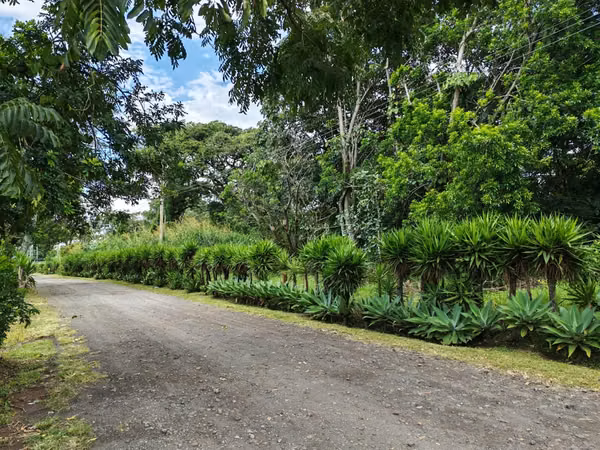 Venta de terreno  en Barreal de  Heredia