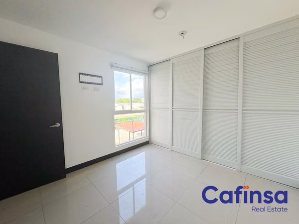 Apartamento de 3 habitaciones , Alquiler, Concasa