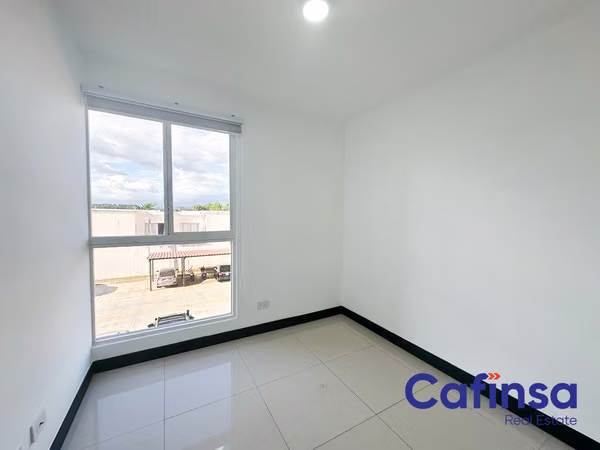 Apartamento de 3 habitaciones , Alquiler, Concasa
