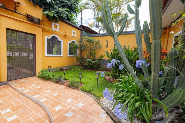 Se Vende Casa en San Rafael de Heredia, Concepción MP